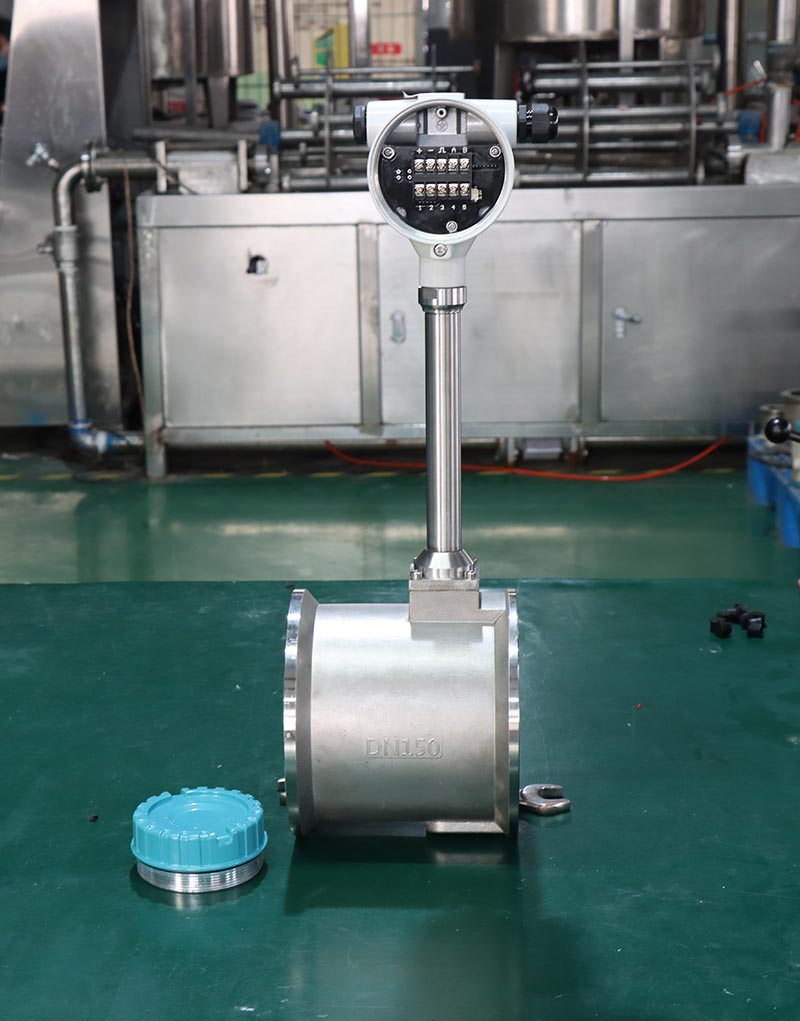 Palm oil wafer connection vortex flow meter